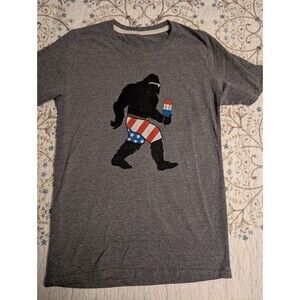 Youths Boys Red White Blue America Bigfoot Grey Tee Shirt Short Sleeve L or XL?